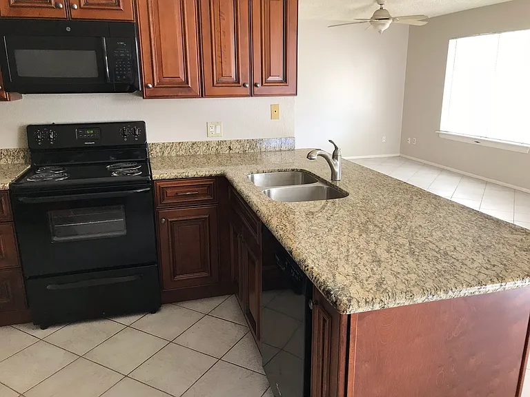 3627 W Carla Vista Dr — Photo 7