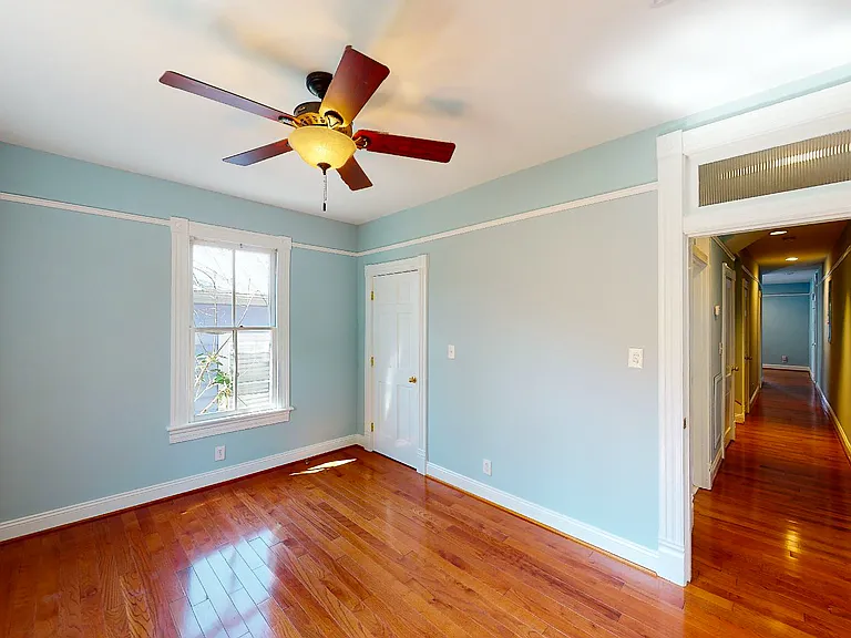 409 Dinwiddie St #C — Photo 8