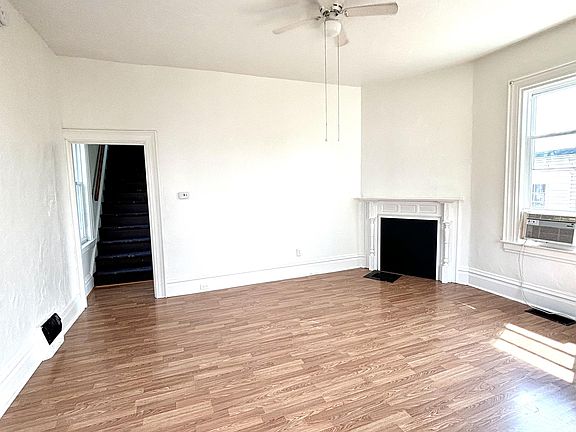 4th image of 427 Oakland Ave #3
