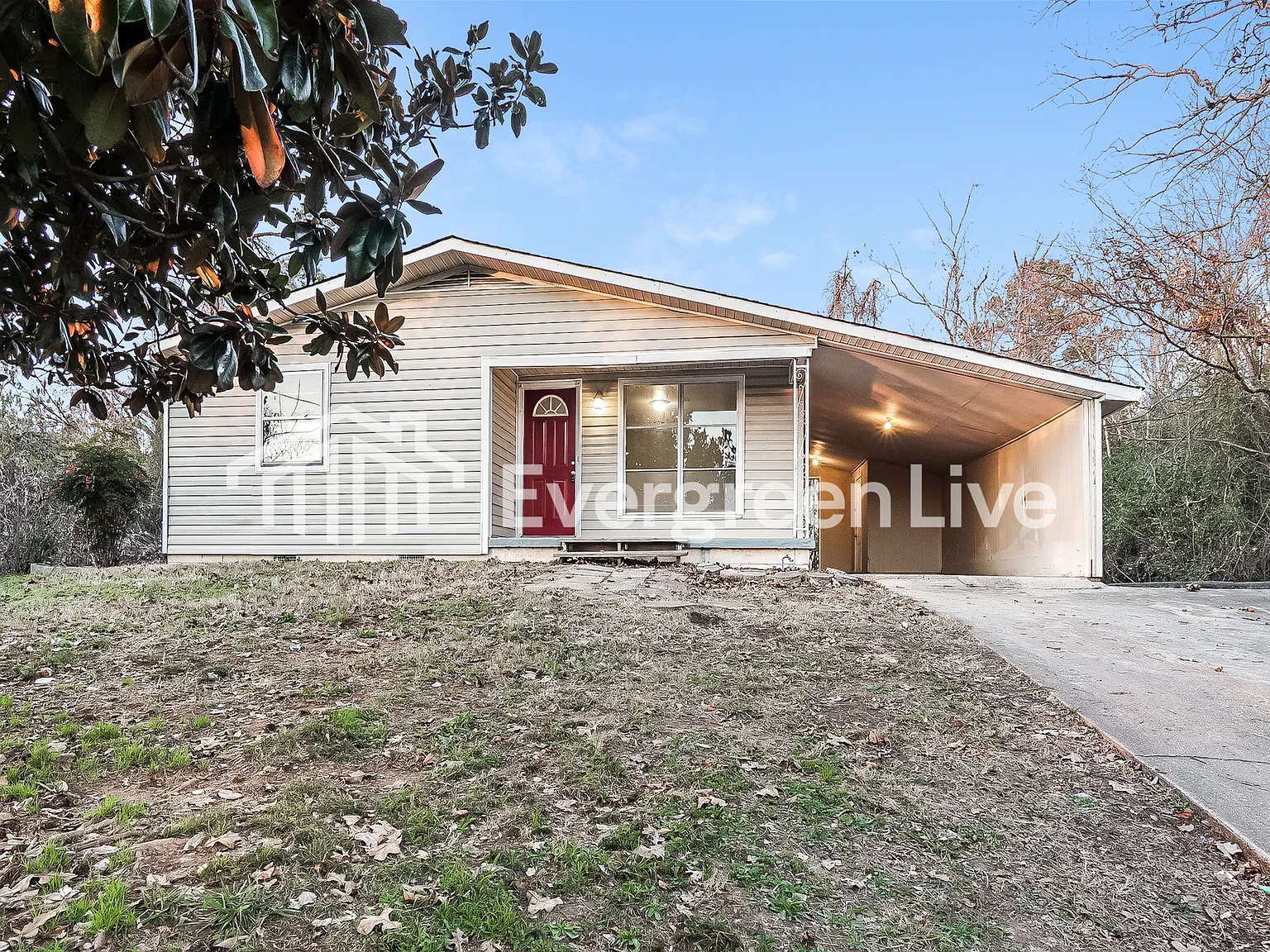 4 bed, 2.0 bath, 1741 sqft, $1,195 — Photo 2