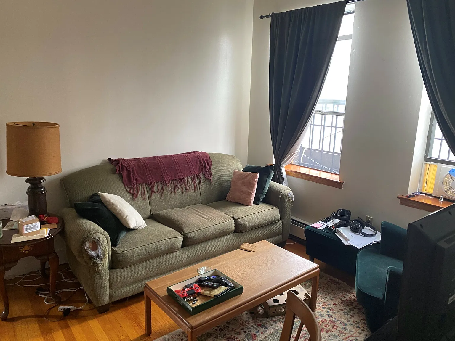 2 bed, $2,450 — Photo 2