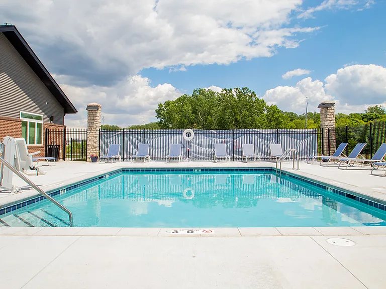 Latitude 41 — Photo 34