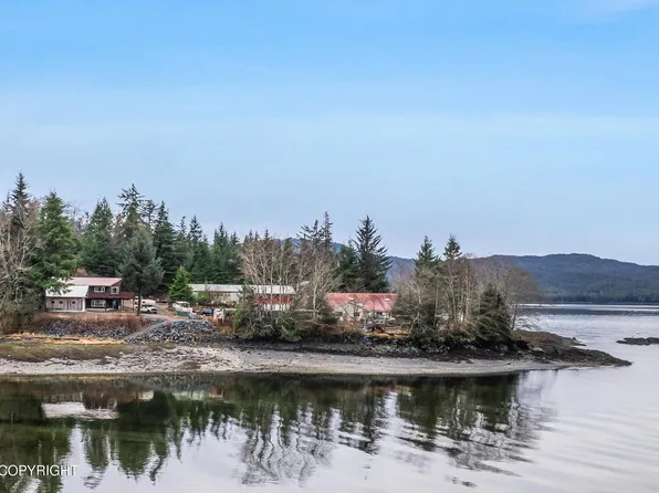 695 Sunset Dr, Ketchikan, AK 99901