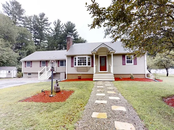 3 Michelle Avenue, Pelham, NH 03076