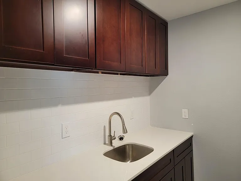 10209 Wiggins St #5 — Photo 1