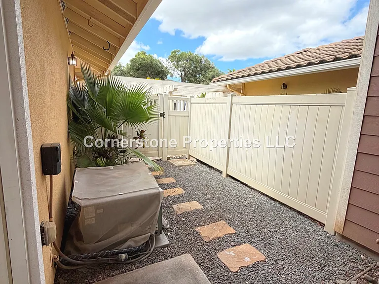 1120 Kakala St #508 — Photo 14