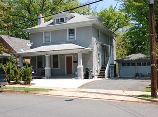 1221 N Utah St, Arlington, VA 22201