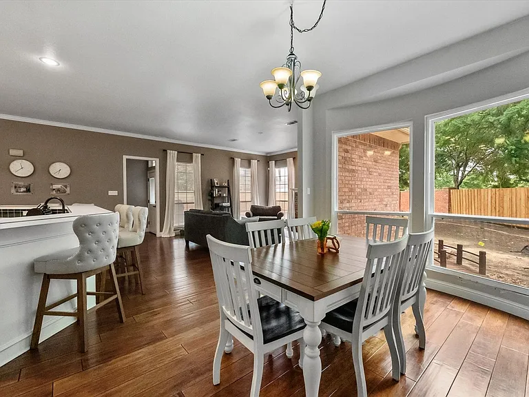 3 Savoy Ct — Photo 15