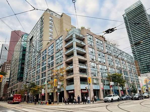 92 King St E, Toronto, ON