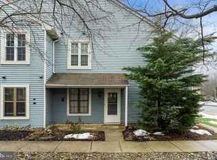 155 Bradford Ct, Mount Laurel, NJ 08054