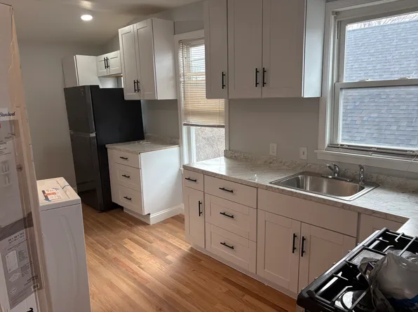 102-104 Robey St, Dorchester, MA