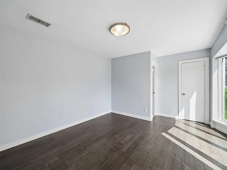 2623 Heatherwood Dr — Photo 21