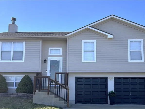 714 SW Brome Dr, Grain Valley, MO 64029