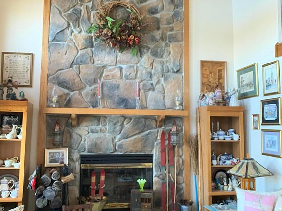 4th image of 1479 Waterfront Dr
