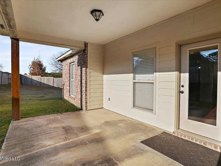 852 Willow Grande Cir — Photo 25