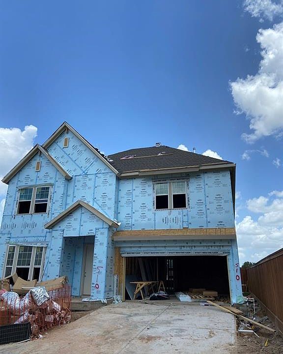 1st image of 510 Kingston Ln