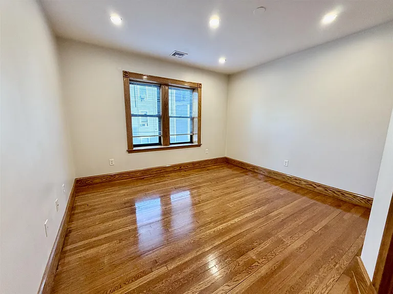 67 River St #3 — Photo 1