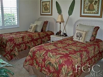 Twin Guest Bedroom 