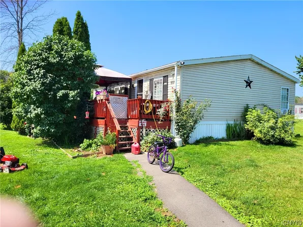 6607 Ealing Ct, Liverpool, NY 13090