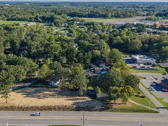 3rd image of 101 Sunset Rd