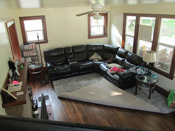 2nd image of 428 Sunkel Ave