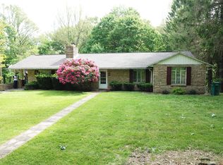 124 Nixon School Rd, Fairmont, WV 26554
