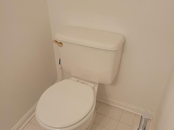 2nd image of 3274 Tayloe Ct