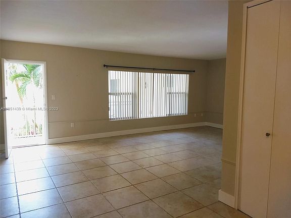 5th image of 10001 W Bay Harbor Dr APT 204