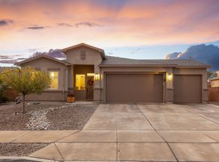 517 Landing Ct NE, Rio Rancho, NM 87124
