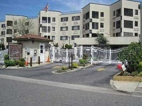1st image of 725 Miller Ave APT 416