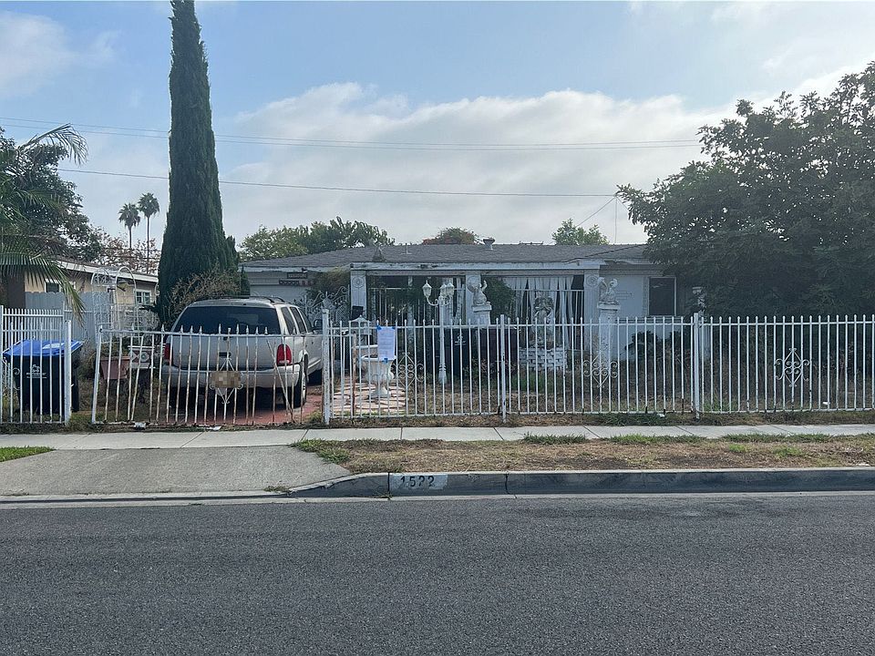 1st image of 1522 W Saint Andrew Pl