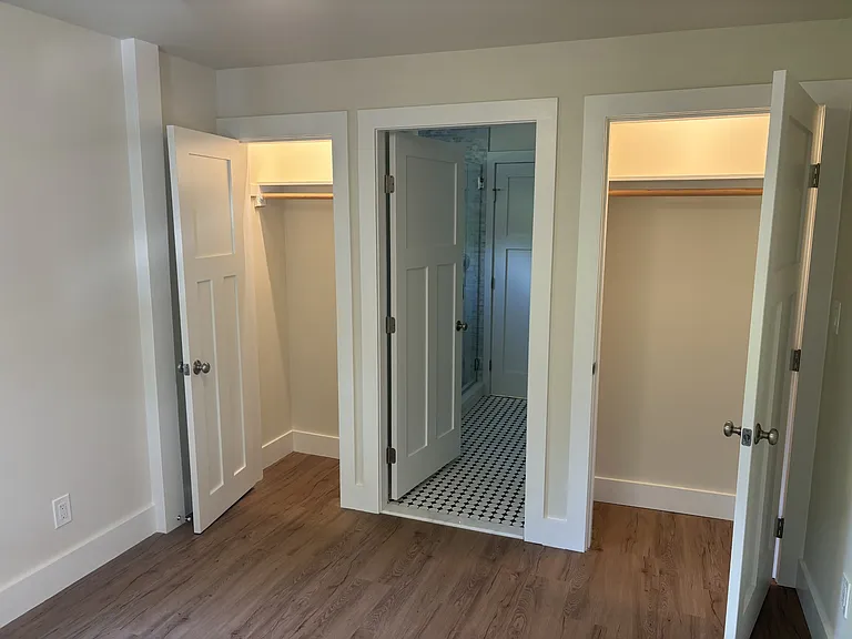 36 E Shore Rd — Photo 24