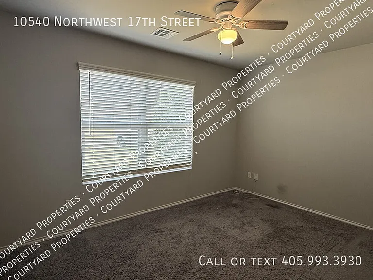 10540 NW 17th St — Photo 15