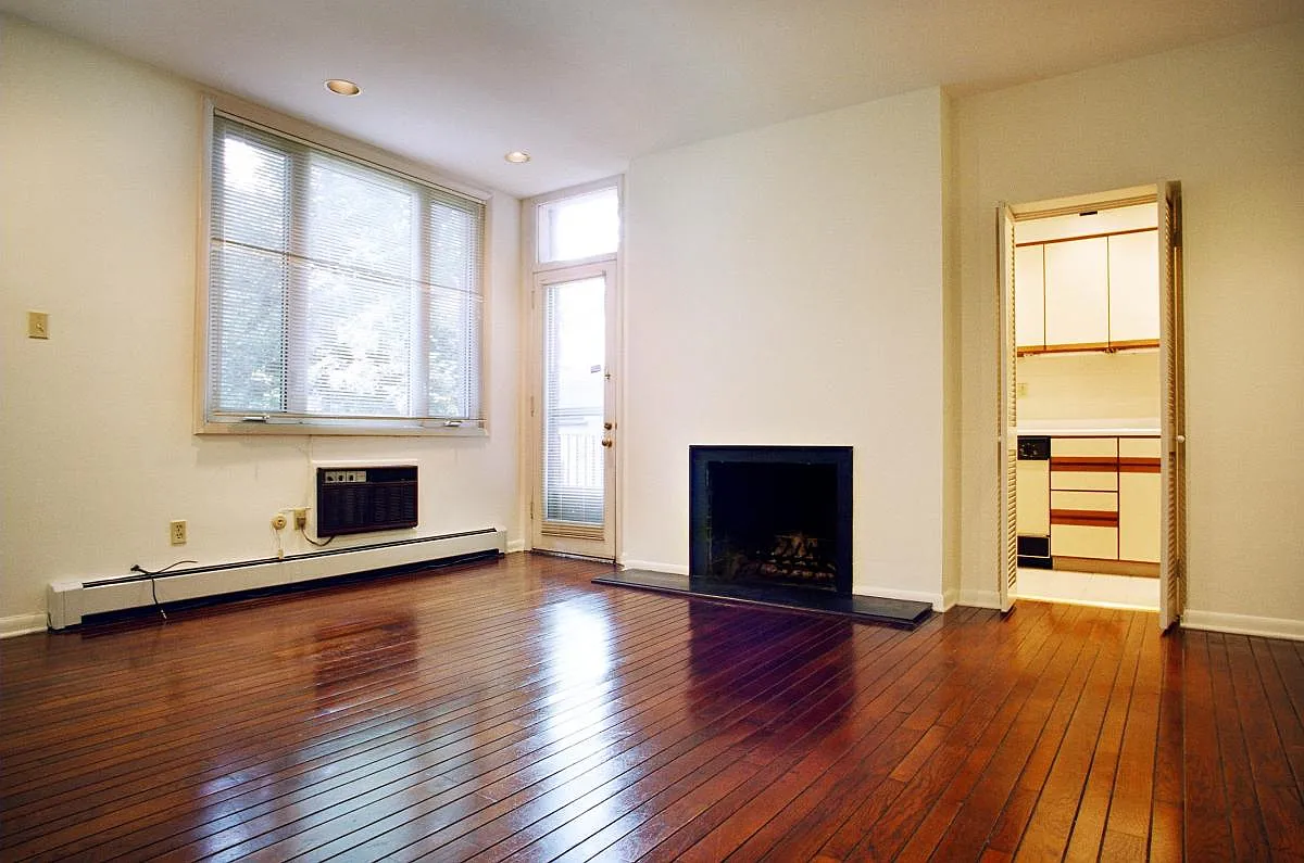 Building Photo - 270 Shady Ave #13