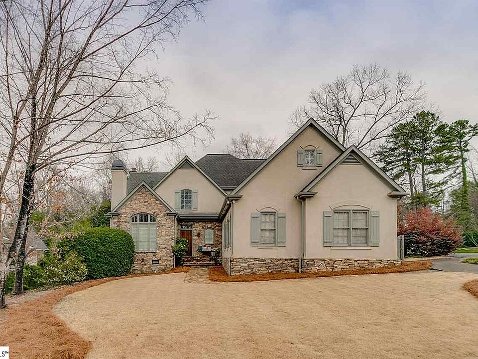 1st image of 117 Hidden Hills Dr
