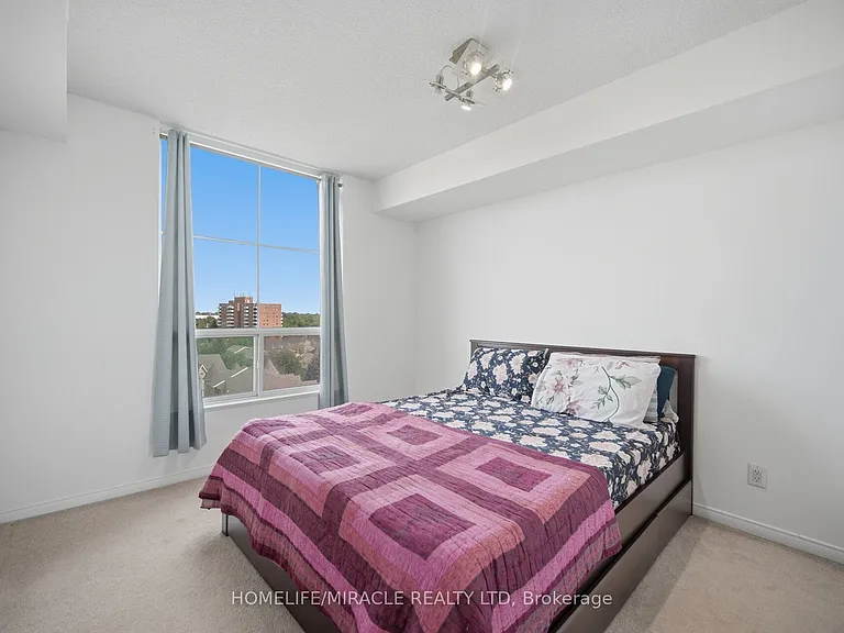 8 Rosebank Dr #8 — Photo 21