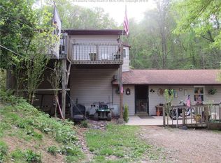 901 1/2 S Ruffner Rd, Charleston, WV 25314