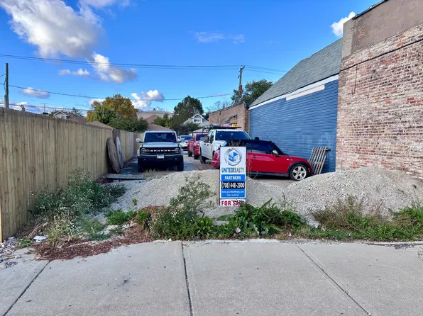 3534 W 63rd St, Chicago, IL 60629