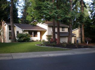 17408 NE 34th St, Redmond, WA 98052