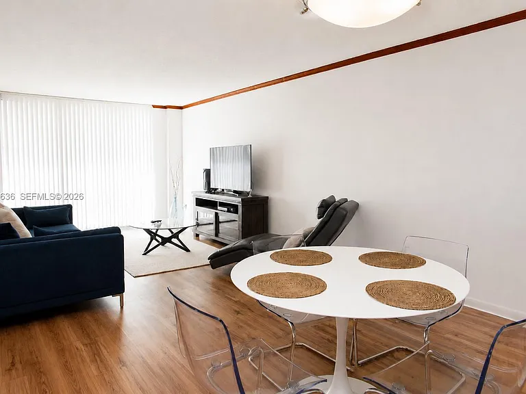 19390 Collins Ave #119 — Photo 4