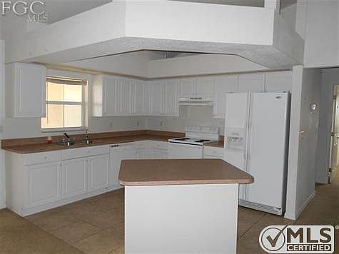 4th image of 1337 NW 13th Pl