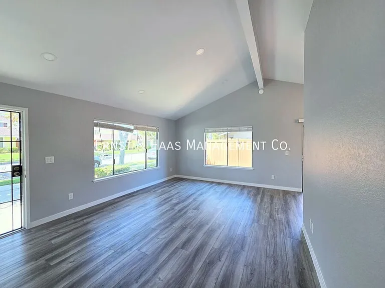16806 Judy Way — Photo 5