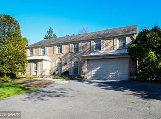 8804 Copenhaver Dr, Potomac, MD 20854