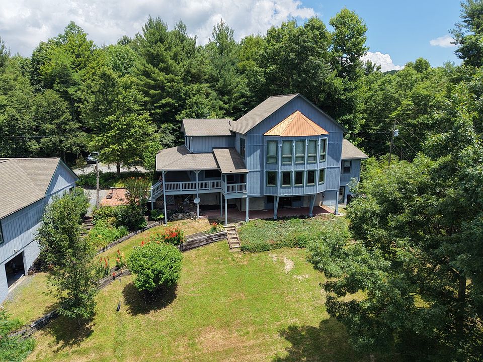 1st image of 9068 Wildflower Ln