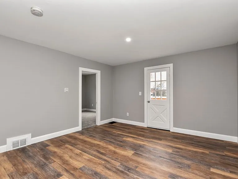 41 Edwards St #1 — Photo 15