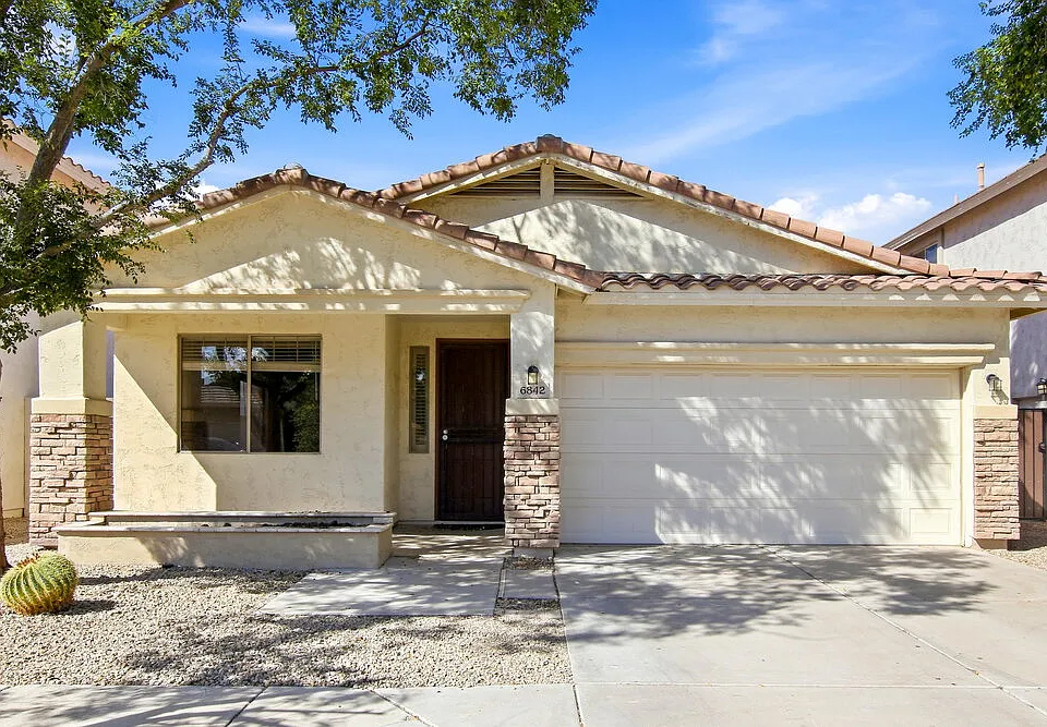 6842 S 26th Pl