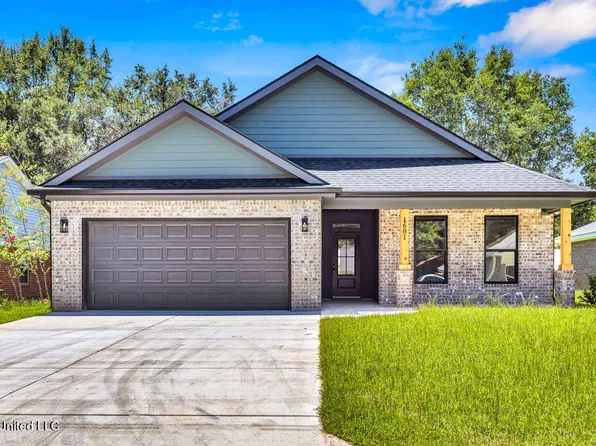 1601 S 9th St, Ocean Springs, MS 39564