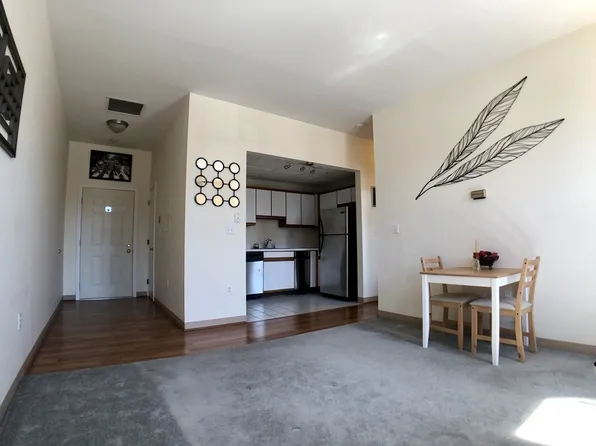 21 South St APT 20, Westborough, MA 01581