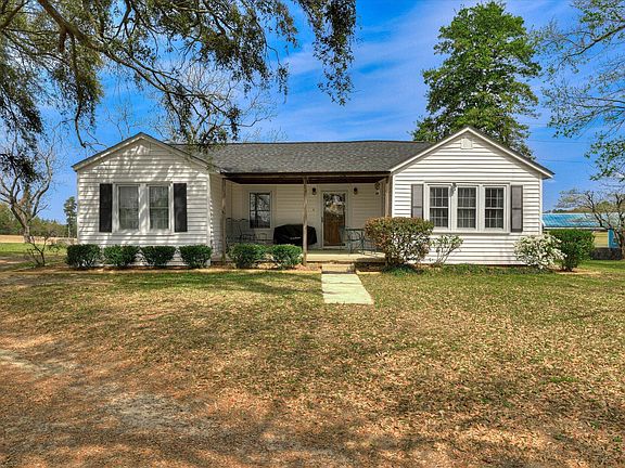 3rd image of 125 Peach Cider Rd