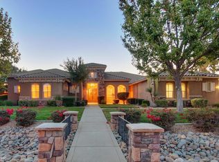 9977 Kapalua Ln, Elk Grove, CA 95624